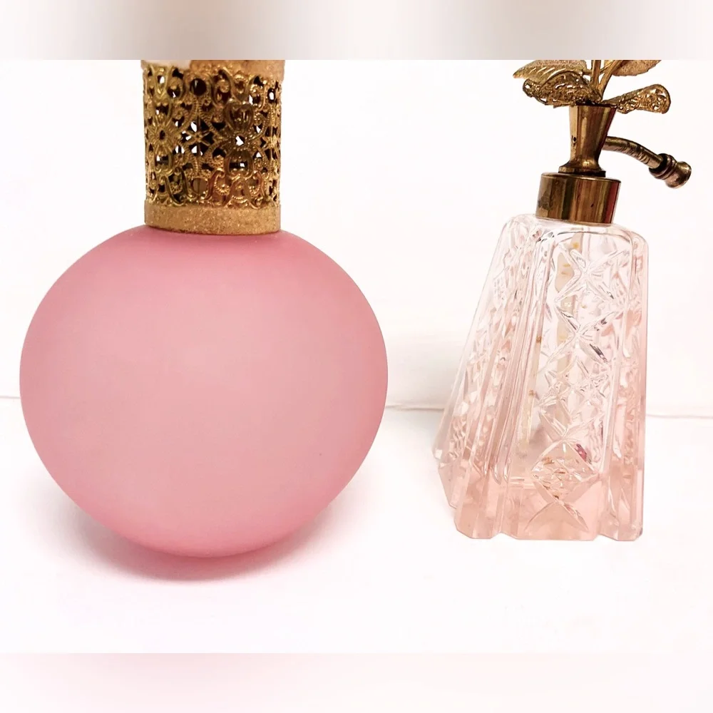 2 Vintage IRICE Italy Pink Satin Cut Crystal Flowers Perfume Bottles - Picture 6 of 9